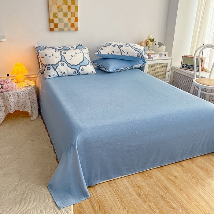 91家纺网 家纺一手货源 找家纺 澳梵 2022新款牛奶绒印花四件套 甜品小熊