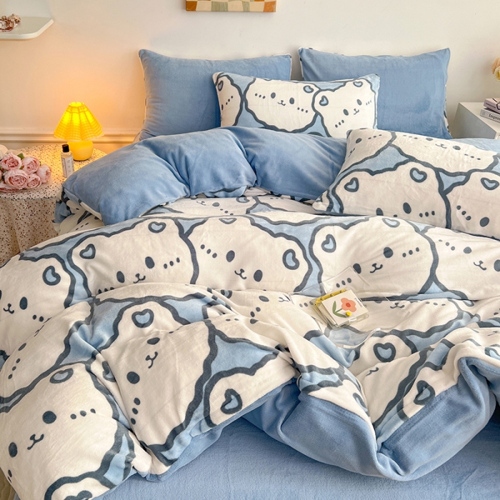 91家纺网 家纺一手货源 找家纺 澳梵 2022新款牛奶绒印花四件套 甜品小熊