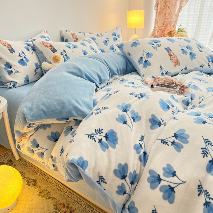 91家纺网 家纺一手货源 找家纺 澳梵 2022新款牛奶绒印花四件套 小兰花