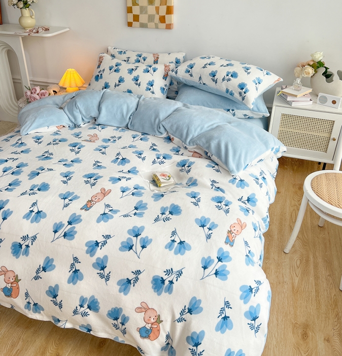 91家纺网 家纺一手货源 找家纺 澳梵 2022新款牛奶绒印花四件套 小兰花