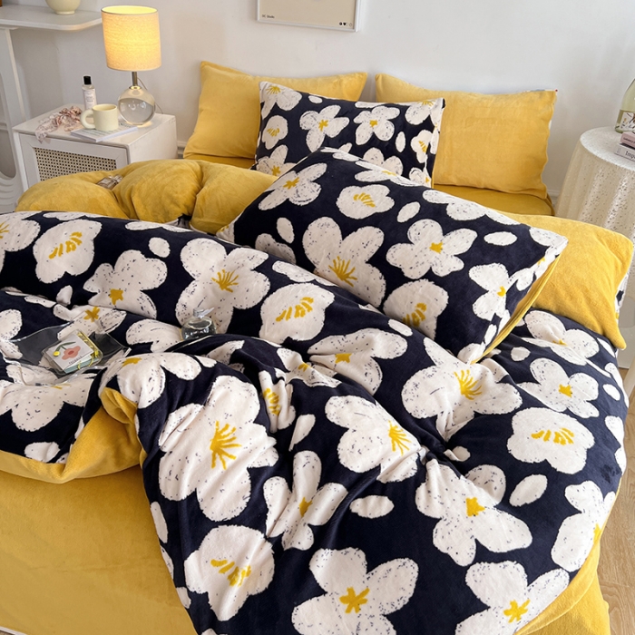 91家纺网 家纺一手货源 找家纺 澳梵 2022新款牛奶绒印花四件套 星河烂漫