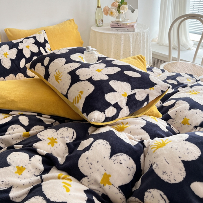 91家纺网 家纺一手货源 找家纺 澳梵 2022新款牛奶绒印花四件套 星河烂漫