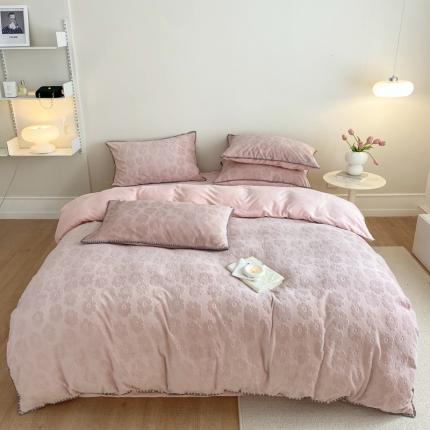 91家纺网 家纺一手货源 找家纺 眠屿家纺 2022新款三角针兰花牛奶绒四件套 粉玉