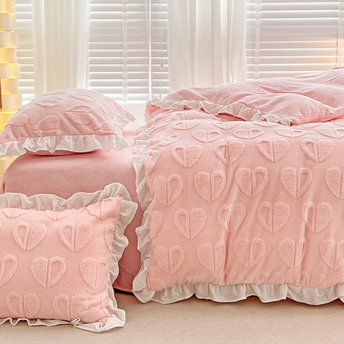 91家纺网 家纺一手货源 找家纺 澳梵 2022新款塔芙绒韩版四件套 猜心心-粉色