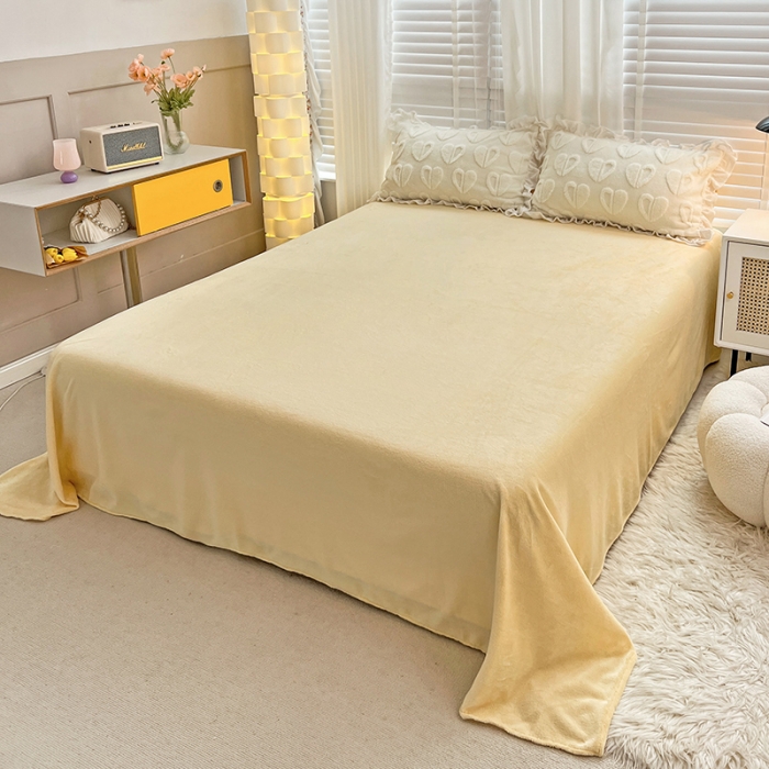 91家纺网 家纺一手货源 找家纺 澳梵 2022新款塔芙绒韩版四件套 猜心心-奶白黄