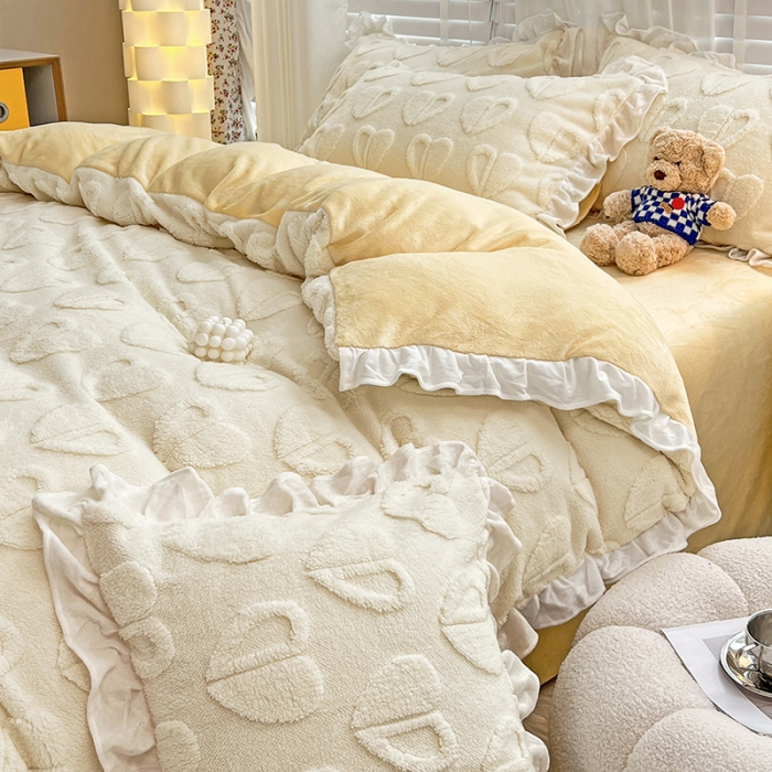 91家纺网 家纺一手货源 找家纺 澳梵 2022新款塔芙绒韩版四件套 猜心心-奶白黄