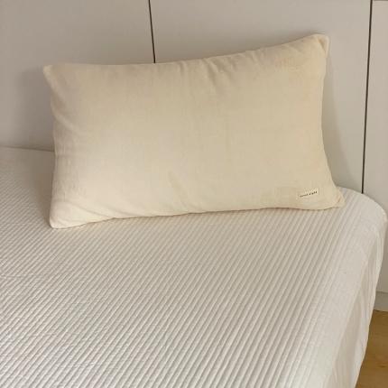 91家纺网 家纺一手货源 找家纺 （总）桃喜 2022新款纯色混搭牛奶绒单品枕套