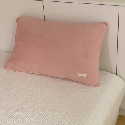 91家纺网 家纺一手货源 找家纺 （总）桃喜 2022新款纯色混搭牛奶绒单品枕套