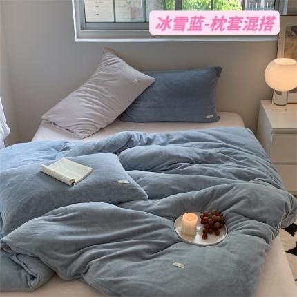 91家纺网 家纺一手货源 找家纺 桃喜 2022新款纯色混搭牛奶绒四件套 冰雪蓝
