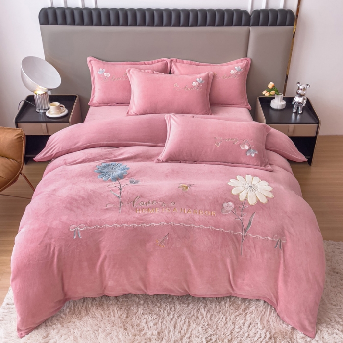 91家纺网 家纺一手货源 找家纺 金米诺 直播供货纯色牛奶绒绣花四件套小清新床裙式 初遇 初遇-豆沙