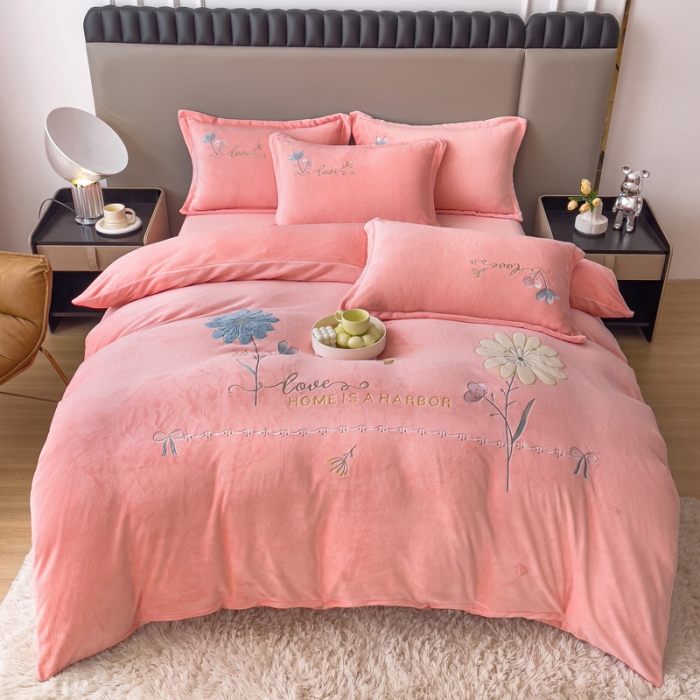 91家纺网 家纺一手货源 找家纺 金米诺 直播供货纯色牛奶绒绣花四件套小清新床裙式 初遇 初遇-藕粉