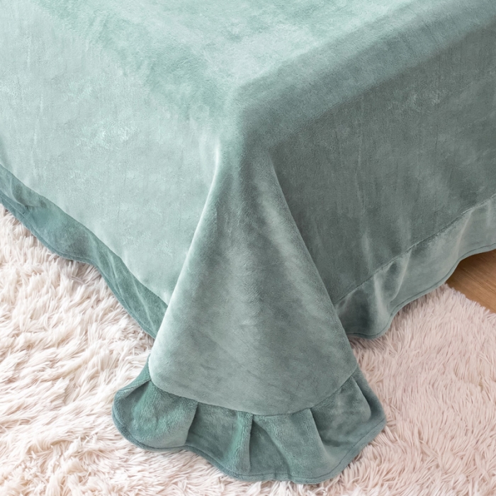 91家纺网 家纺一手货源 找家纺 金米诺 直播供货纯色牛奶绒绣花四件套小清新床裙式 初遇 初遇-淡雅青