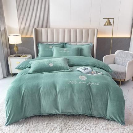 91家纺网 家纺一手货源 找家纺 金米诺 直播供货纯色牛奶绒绣花四件套小清新床裙式 山茶花 山茶花-淡雅青