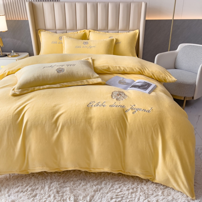 91家纺网 家纺一手货源 找家纺 金米诺 直播供货纯色牛奶绒绣花四件套小清新床裙式 山茶花 山茶花-靓黄