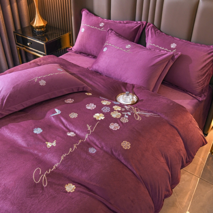 91家纺网 家纺一手货源 找家纺 总金米诺 直播供货纯色水晶牛奶绒四件套小清新床裙式  花之境