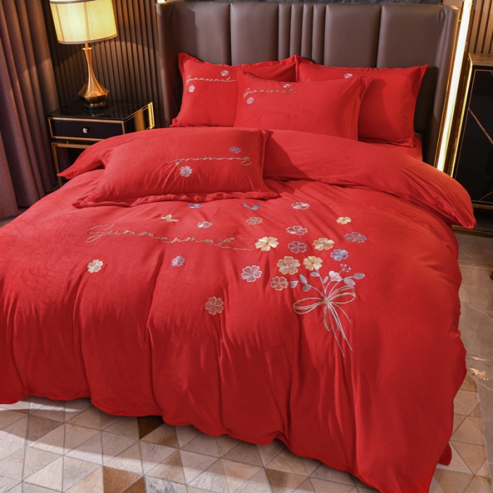 91家纺网 家纺一手货源 找家纺 金米诺 直播供货纯色水晶牛奶绒四件套小清新床裙式  花之境 花之境-大红