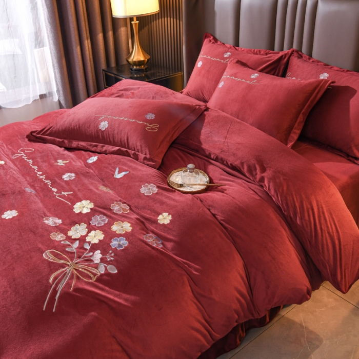 91家纺网 家纺一手货源 找家纺 金米诺 直播供货纯色水晶牛奶绒四件套小清新床裙式  花之境 花之境-酒红