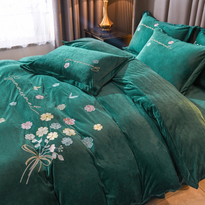 91家纺网 家纺一手货源 找家纺 金米诺 直播供货纯色水晶牛奶绒四件套小清新床裙式  花之境 花之境-墨绿