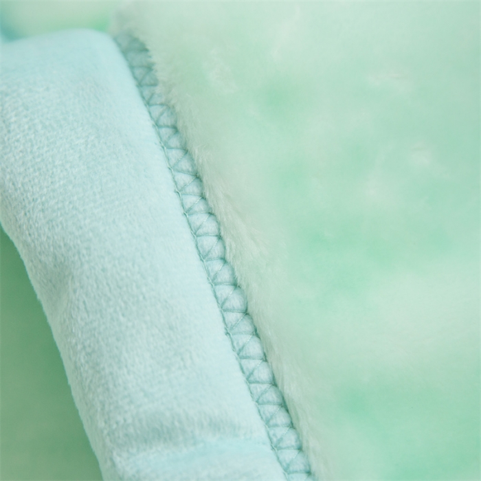 91家纺网 家纺一手货源 找家纺 凯轩毛毛毯毯子 大版花儿童云毛毯毯子 开心 园