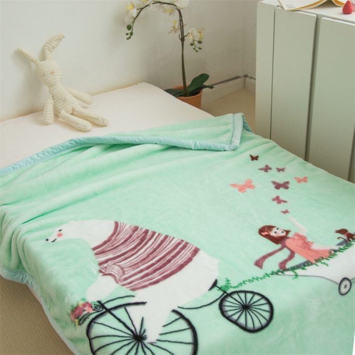 91家纺网 家纺一手货源 找家纺 凯轩毛毛毯毯子 大版花儿童云毛毯毯子 开心 园