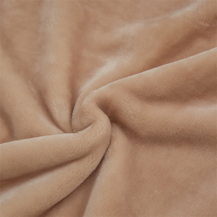 91家纺网 家纺一手货源 找家纺 凯轩毛毛毯毯子 大版花儿童云毛毯毯子 快乐行  驼