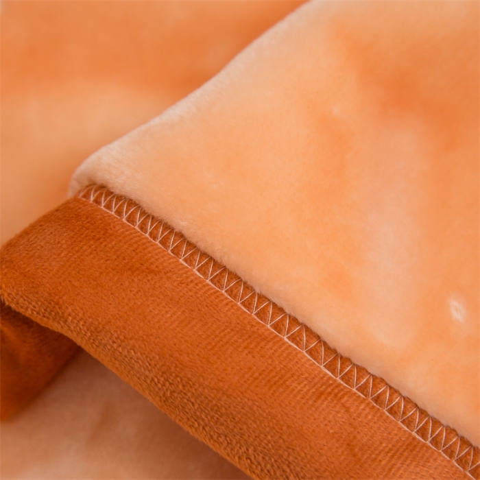 91家纺网 家纺一手货源 找家纺 凯轩毛毛毯毯子 大版花儿童云毛毯毯子 团聚 橘