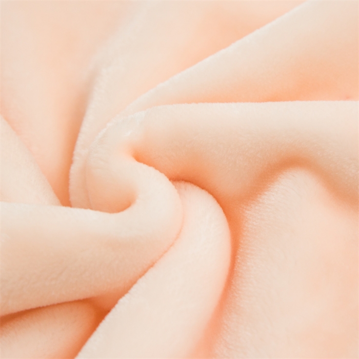 91家纺网 家纺一手货源 找家纺 凯轩毛毛毯毯子 大版花儿童云毛毯毯子 小骑手橘