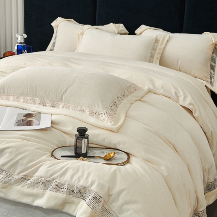 91家纺网 家纺一手货源 找家纺 时亿 2022新款A类高克重纯色婴儿绒牛奶绒四件套 奶白