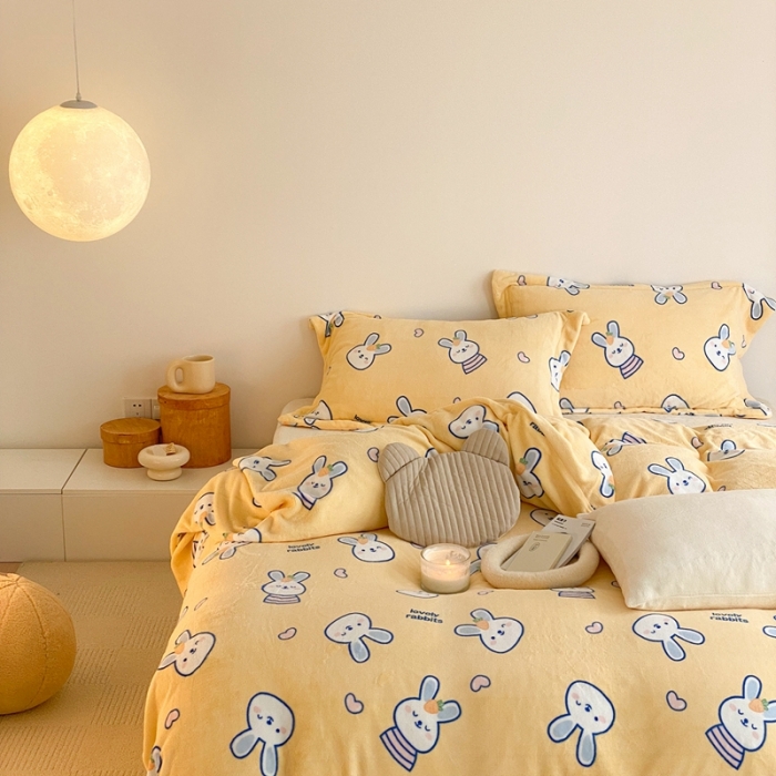 91家纺网 家纺一手货源 找家纺 时光里 2022新款230g正宗全消光印花牛奶绒四件套 乖乖兔