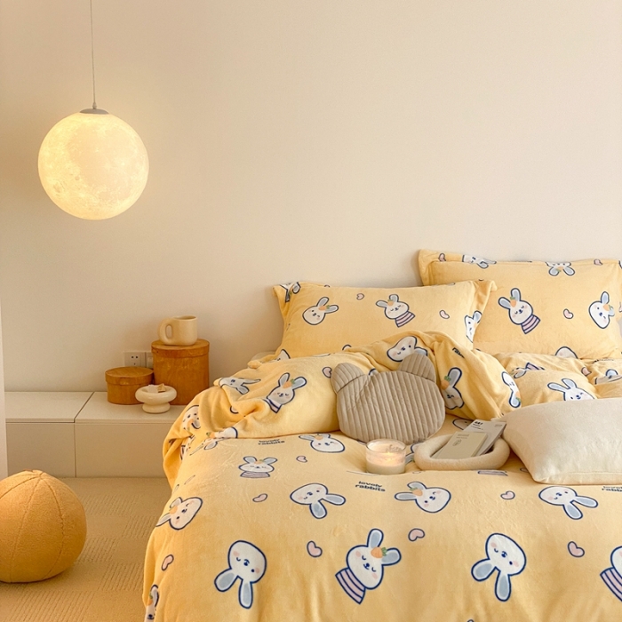 91家纺网 家纺一手货源 找家纺 时光里 2022新款230g正宗全消光印花牛奶绒四件套 乖乖兔