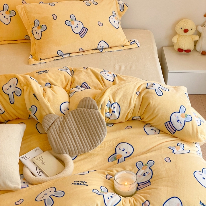 91家纺网 家纺一手货源 找家纺 时光里 2022新款230g正宗全消光印花牛奶绒四件套 乖乖兔