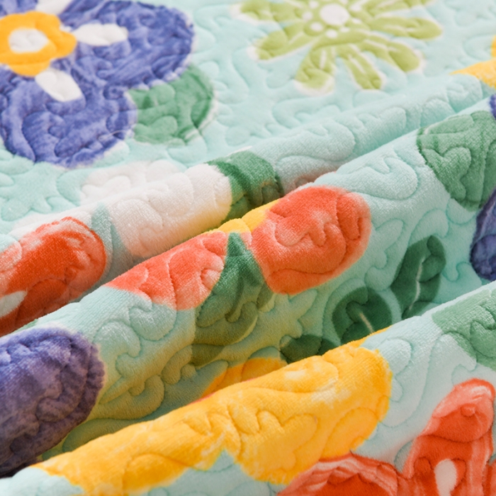 91家纺网 家纺一手货源 找家纺 迷仙巢 2022新款牛奶绒床盖款 向阳花开