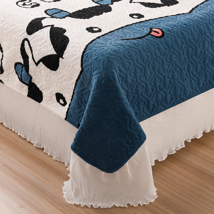 91家纺网 家纺一手货源 找家纺 迷仙巢 2022新款牛奶绒床盖款 小奶牛