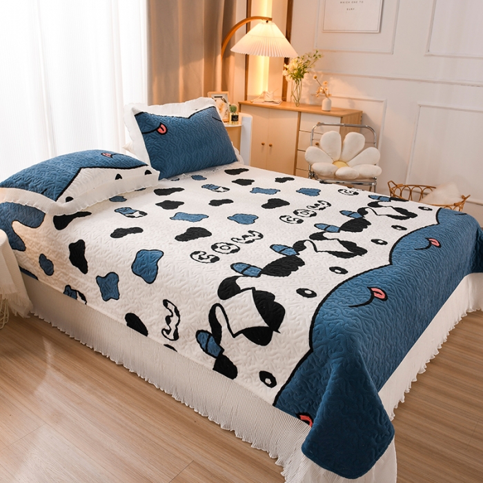 91家纺网 家纺一手货源 找家纺 迷仙巢 2022新款牛奶绒床盖款 小奶牛