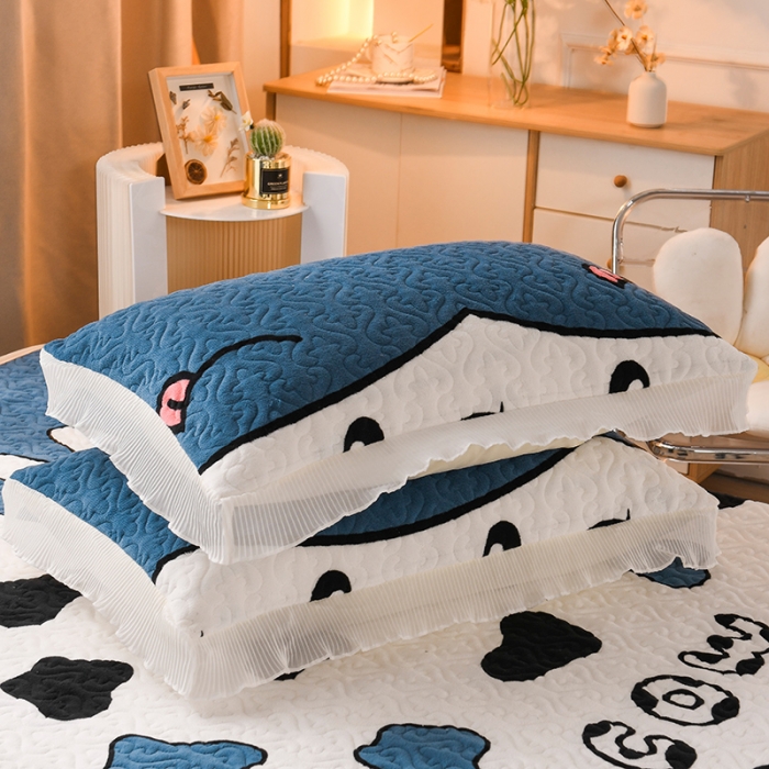 91家纺网 家纺一手货源 找家纺 迷仙巢 2022新款牛奶绒床盖款四件套 小奶牛