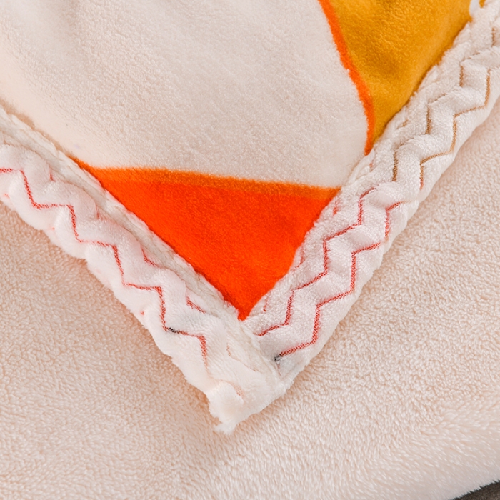 91家纺网 家纺一手货源 找家纺 迷仙巢 2022新款牛奶绒拼北极绒盖毯 格子熊