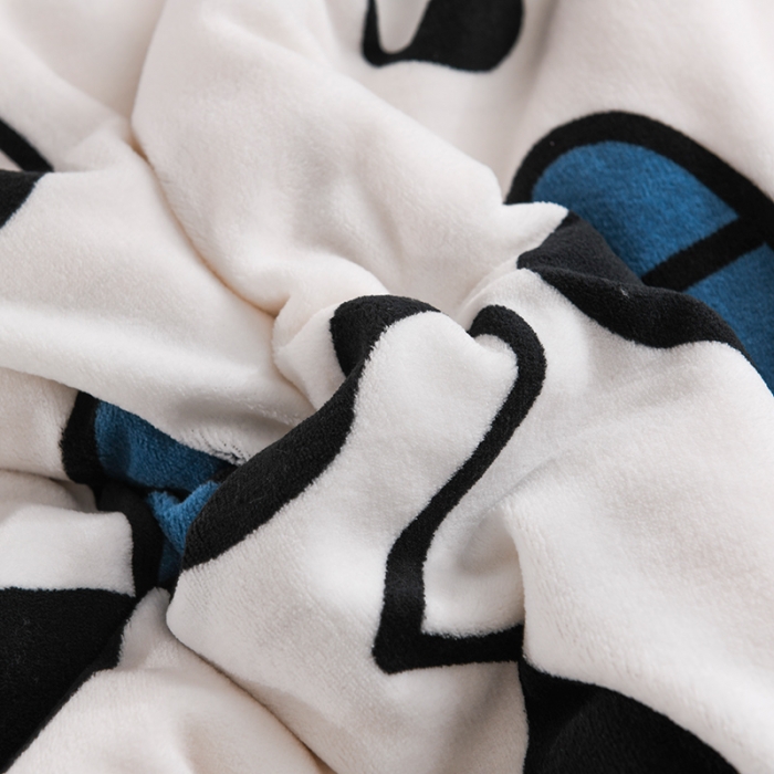 91家纺网 家纺一手货源 找家纺 迷仙巢 2022新款牛奶绒拼北极绒盖毯 小奶牛