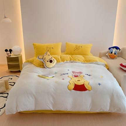 星期八 2022新款230g双面牛奶绒迪士尼刺绣四件套 维尼熊