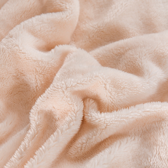 91家纺网 家纺一手货源 找家纺 迷仙巢 2022新款牛奶绒拼北极绒盖毯 心动