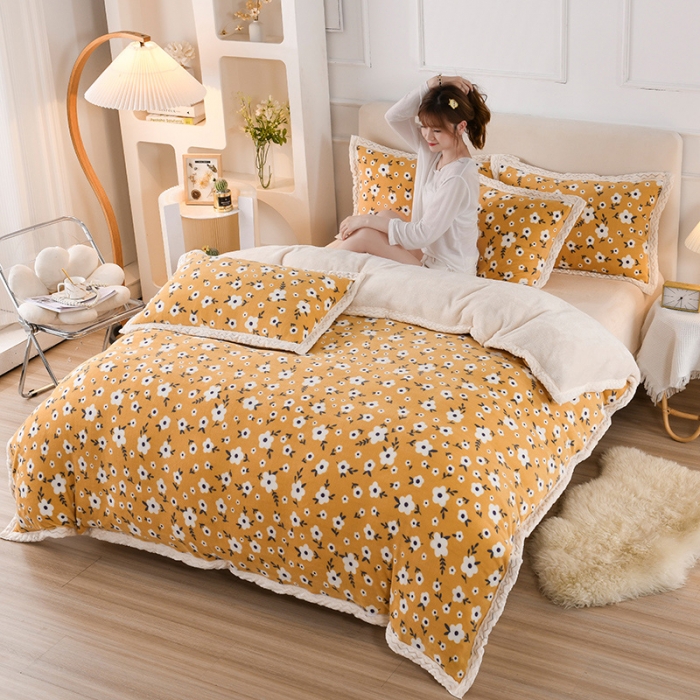 91家纺网 家纺一手货源 找家纺 迷仙巢 2022新款牛奶绒拼北极绒贝贝绒包边四件套 田园生活