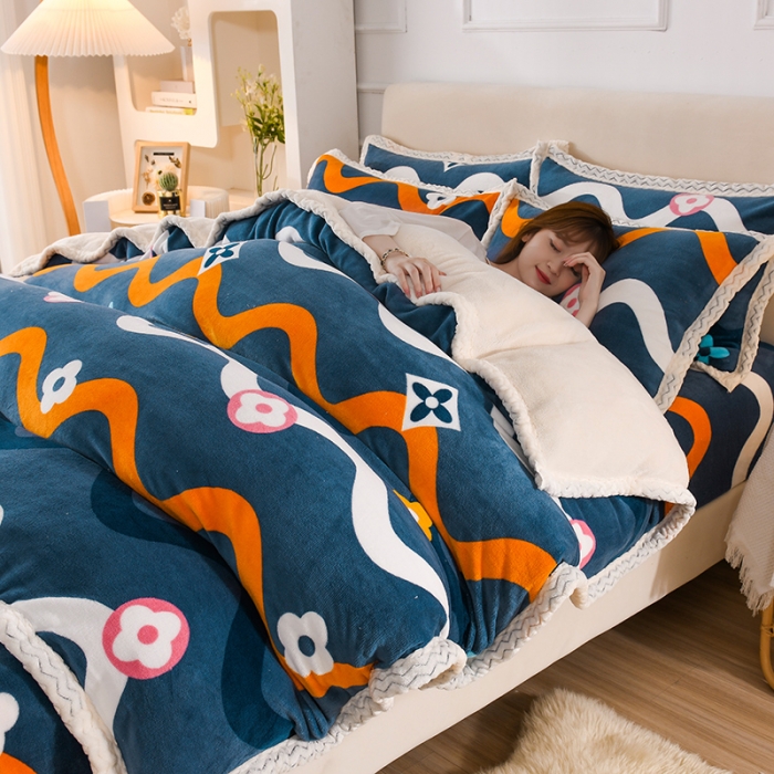 91家纺网 家纺一手货源 找家纺 迷仙巢 2022新款牛奶绒拼北极绒贝贝绒包边四件套 心动