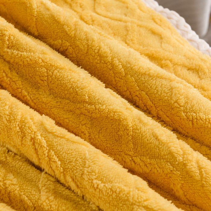 91家纺网 家纺一手货源 找家纺 迷仙巢 2022新款塔夫绒多功能盖毯 柠檬黄