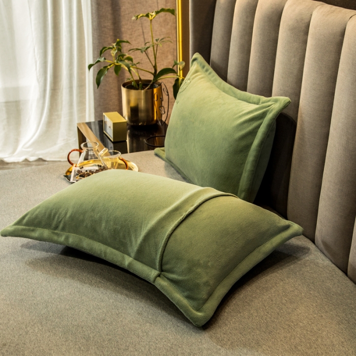 91家纺网 家纺一手货源 找家纺 丽美人 2022新款加厚保暖纯色简约牛奶绒系列单品枕套 橄榄绿一只