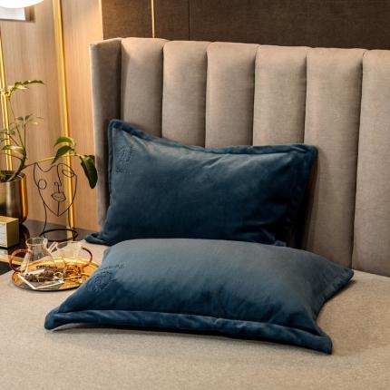 丽美人 2022新款加厚保暖纯色简约牛奶绒系列单品枕套 孔雀蓝一只
