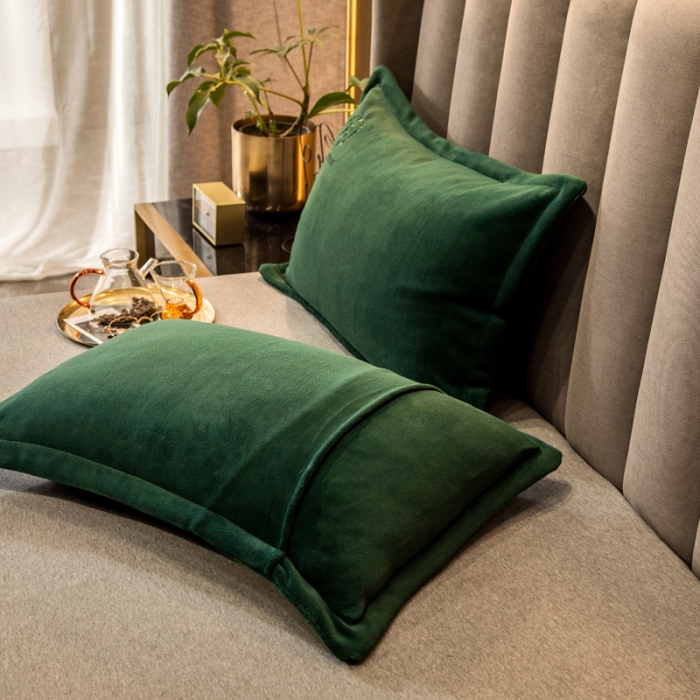 91家纺网 家纺一手货源 找家纺 丽美人 2022新款加厚保暖纯色简约牛奶绒系列单品枕套 松柏绿一只