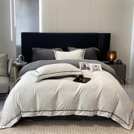 91家纺网 家纺一手货源 找家纺 优悦 2025新款加厚双面牛奶绒提花四件套 威廉-白+灰