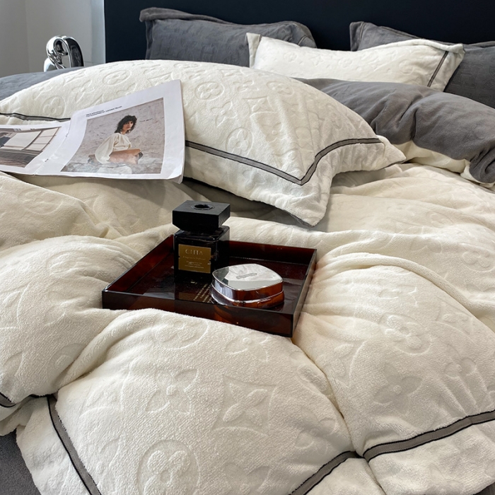 91家纺网 家纺一手货源 找家纺 (总) 优悦 2025新款加厚双面牛奶绒提花四件套