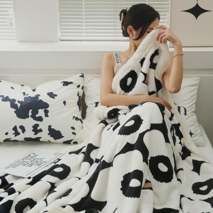 91家纺网 家纺一手货源 找家纺 （总）圆岛家纺 2022秋冬新品牛奶绒羊羔绒毛毯