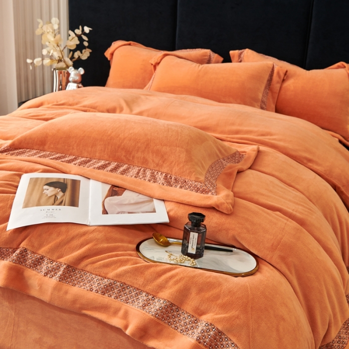 91家纺网 家纺一手货源 找家纺 榻尚家居 2023新款公主绒刺绣贴边四件套 暖橘色