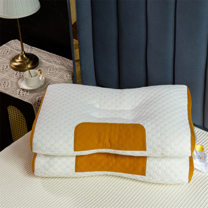 91家纺网 家纺一手货源 找家纺 多点家居2022新款4D立体按摩护颈枕 咖色